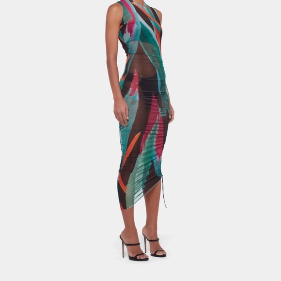 Worn once great condition louisa ballou dress size medium - Picture 3 of 4